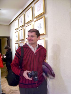 Mr Nenad Vučković govori na otvaranju.